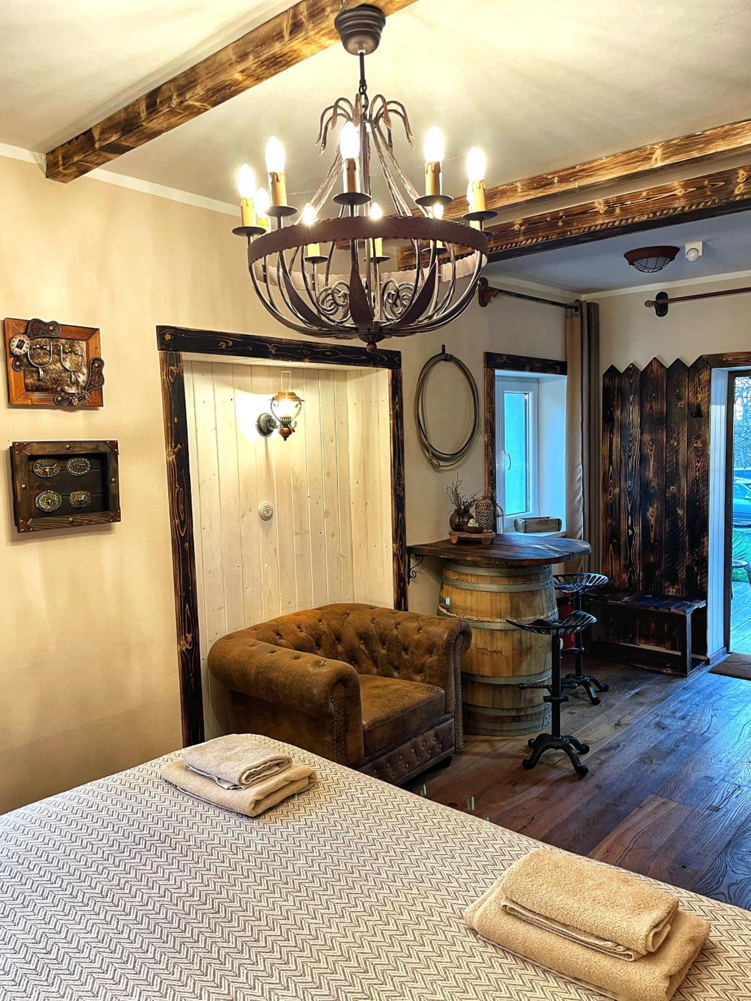 Апартаменты Trapani House & Camp Ruzova Экстерьер фото
