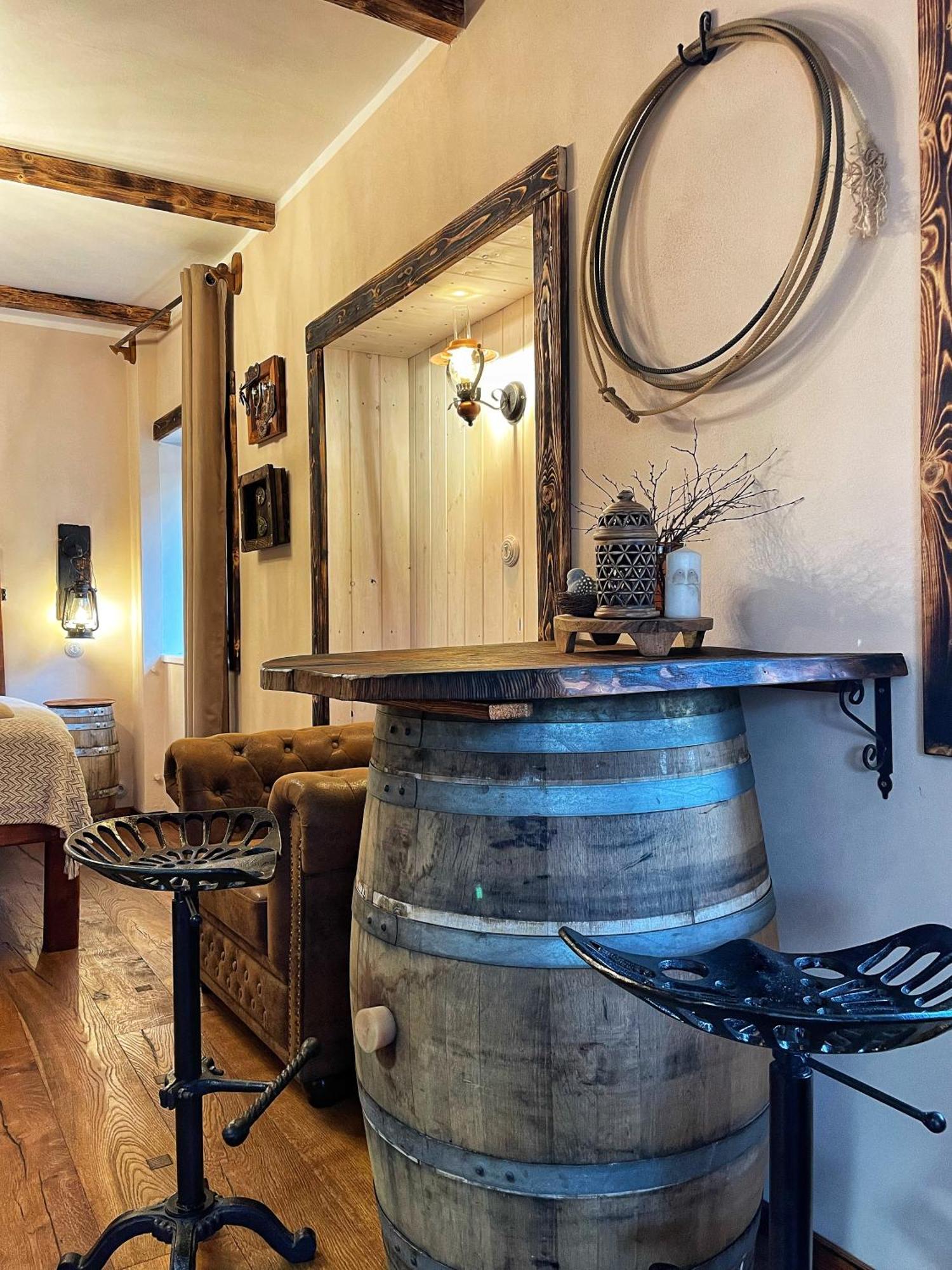 Апартаменты Trapani House & Camp Ruzova Экстерьер фото