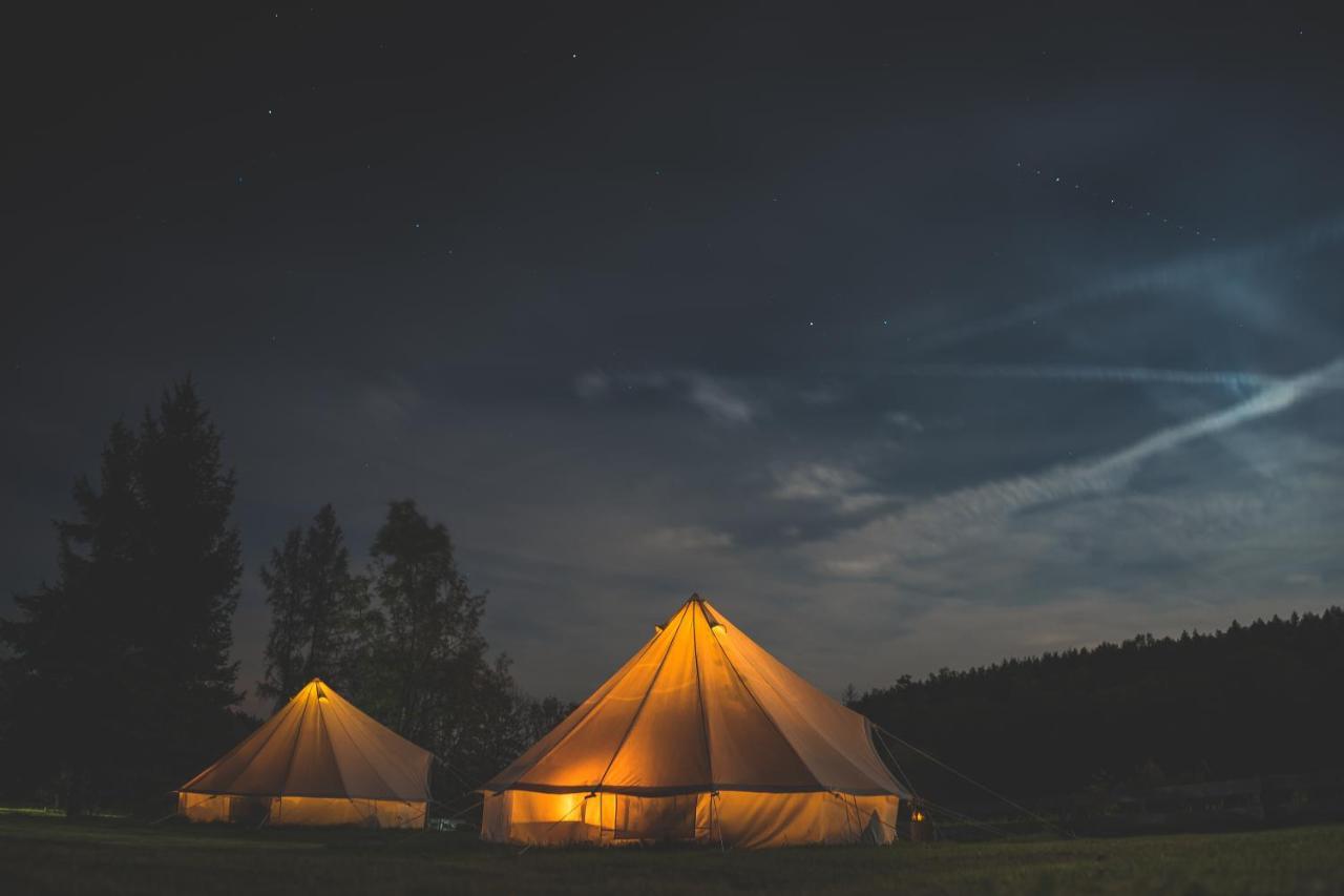 Апартаменты Trapani House & Camp Ruzova Экстерьер фото